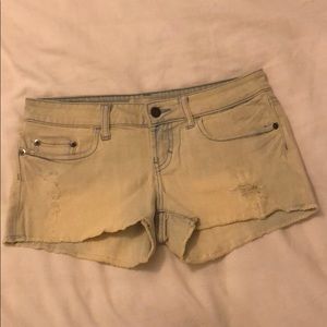 BP - cut off shorts